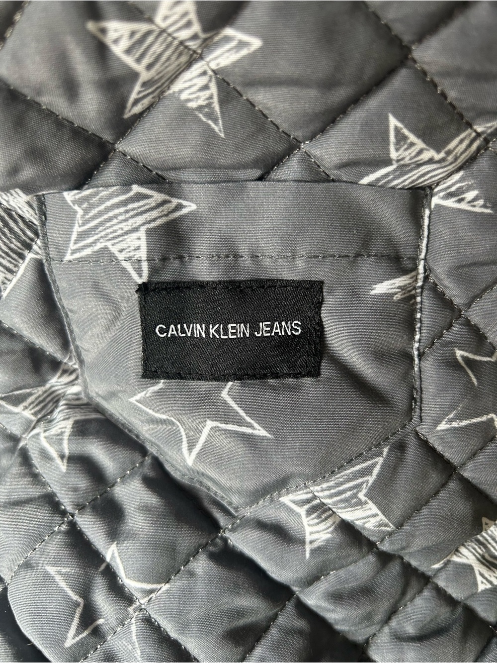Calvin Klein Jeans Gray Star Quilted Jacket Liner - Picture 2 of 3
